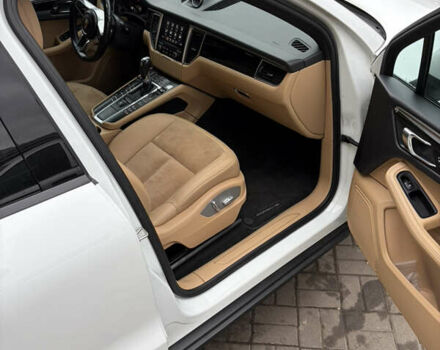 Белый Порше Масан, объемом двигателя 1.98 л и пробегом 169 тыс. км за 22000 $, фото 7 на Automoto.ua