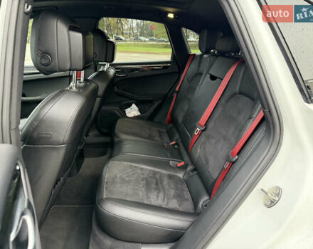 Порше Масан 2016 в Киеве на Automoto.ua Белый Порше Масан, объемом двигателя 3 л и пробегом 92 тыс. км за 31000 $, фото 13 на Automoto.ua