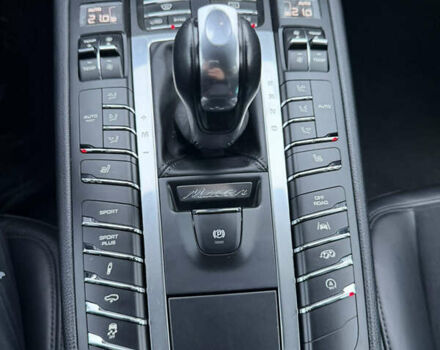 Порше Масан 2016 в Киеве на Automoto.ua Белый Порше Масан, объемом двигателя 3 л и пробегом 92 тыс. км за 31000 $, фото 18 на Automoto.ua