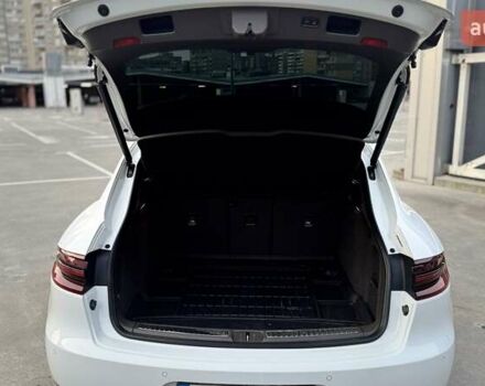 Белый Порше Масан, объемом двигателя 3 л и пробегом 101 тыс. км за 36900 $, фото 46 на Automoto.ua