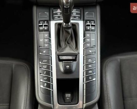 Белый Порше Масан, объемом двигателя 3 л и пробегом 101 тыс. км за 36900 $, фото 33 на Automoto.ua