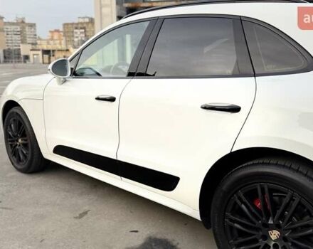 Белый Порше Масан, объемом двигателя 3 л и пробегом 101 тыс. км за 36900 $, фото 14 на Automoto.ua