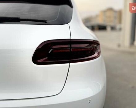 Белый Порше Масан, объемом двигателя 3 л и пробегом 101 тыс. км за 36900 $, фото 18 на Automoto.ua