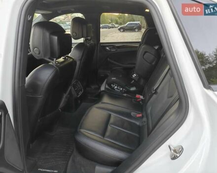 Білий Порше Масан, об'ємом двигуна 1.98 л та пробігом 78 тис. км за 30000 $, фото 10 на Automoto.ua