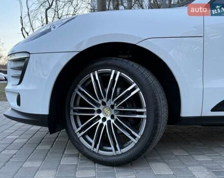 Белый Порше Масан, объемом двигателя 1.98 л и пробегом 134 тыс. км за 38900 $, фото 16 на Automoto.ua