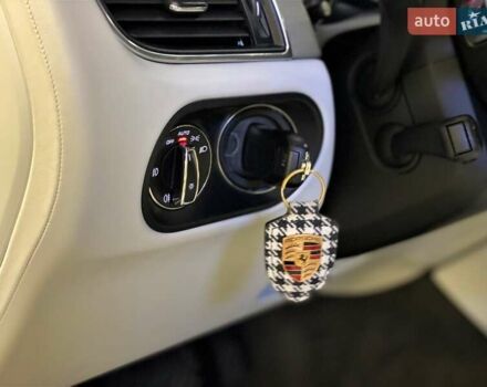 Белый Порше Масан, объемом двигателя 3 л и пробегом 36 тыс. км за 52500 $, фото 43 на Automoto.ua