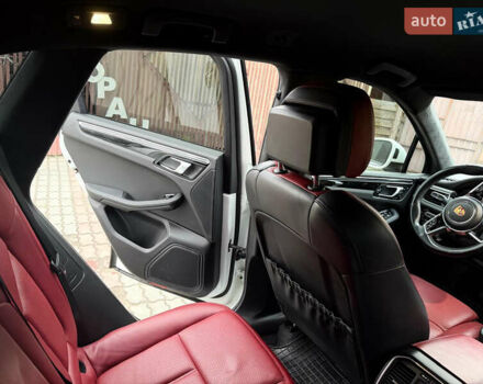 Белый Порше Масан, объемом двигателя 2.99 л и пробегом 47 тыс. км за 29500 $, фото 30 на Automoto.ua