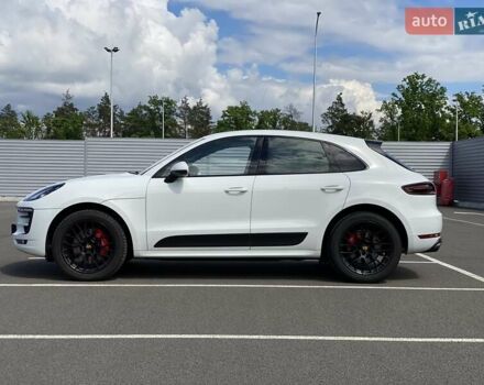 Белый Порше Масан, объемом двигателя 3 л и пробегом 32 тыс. км за 53000 $, фото 1 на Automoto.ua