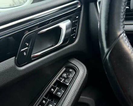 Белый Порше Масан, объемом двигателя 2.99 л и пробегом 47 тыс. км за 29500 $, фото 41 на Automoto.ua