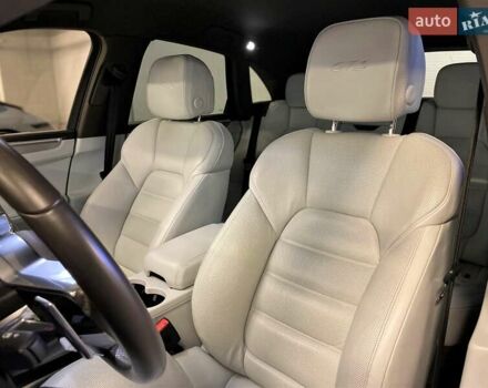 Белый Порше Масан, объемом двигателя 3 л и пробегом 36 тыс. км за 52500 $, фото 25 на Automoto.ua