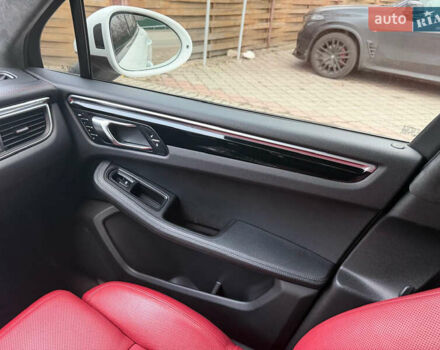 Белый Порше Масан, объемом двигателя 2.99 л и пробегом 47 тыс. км за 29500 $, фото 33 на Automoto.ua