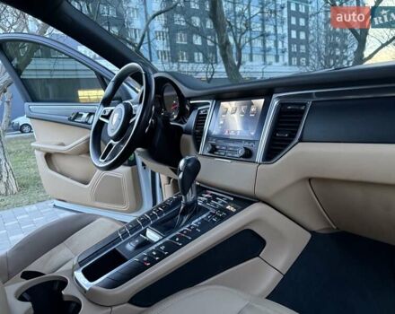 Белый Порше Масан, объемом двигателя 1.98 л и пробегом 134 тыс. км за 38900 $, фото 73 на Automoto.ua