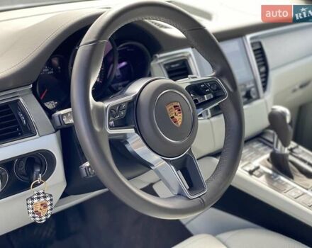 Белый Порше Масан, объемом двигателя 3 л и пробегом 32 тыс. км за 53000 $, фото 22 на Automoto.ua