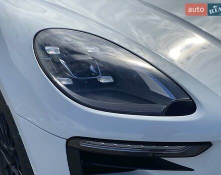 Белый Порше Масан, объемом двигателя 3 л и пробегом 32 тыс. км за 53000 $, фото 12 на Automoto.ua