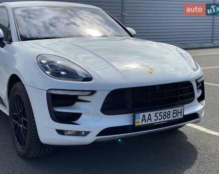 Белый Порше Масан, объемом двигателя 3 л и пробегом 32 тыс. км за 53000 $, фото 9 на Automoto.ua