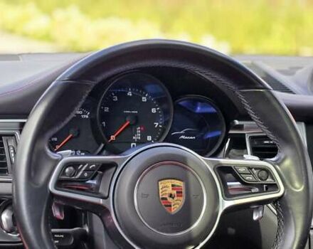 Порше Масан 2018 в Луцке на Automoto.ua Белый Порше Масан, объемом двигателя 1.98 л и пробегом 122 тыс. км за 28300 $, фото 18 на Automoto.ua