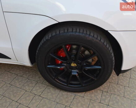 Белый Порше Масан, объемом двигателя 3 л и пробегом 88 тыс. км за 31900 $, фото 9 на Automoto.ua