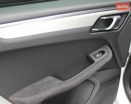 Порше Масан 2018 у Дніпро (Дніпропетровську) на Automoto.ua Білий Порше Масан, об'ємом двигуна 3 л та пробігом 105 тис. км за 49999 $, фото 17 на Automoto.ua