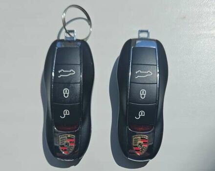 Белый Порше Масан, объемом двигателя 3 л и пробегом 78 тыс. км за 31000 $, фото 67 на Automoto.ua