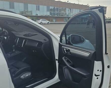 Белый Порше Масан, объемом двигателя 3 л и пробегом 78 тыс. км за 31000 $, фото 31 на Automoto.ua