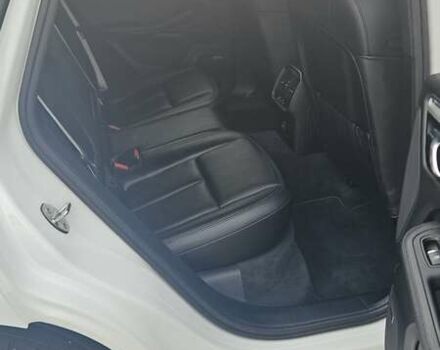 Белый Порше Масан, объемом двигателя 3 л и пробегом 78 тыс. км за 31000 $, фото 28 на Automoto.ua