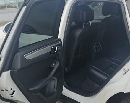 Белый Порше Масан, объемом двигателя 3 л и пробегом 78 тыс. км за 31000 $, фото 24 на Automoto.ua