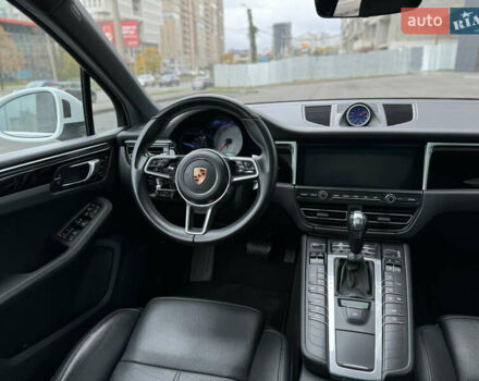 Белый Порше Масан, объемом двигателя 3 л и пробегом 130 тыс. км за 35500 $, фото 64 на Automoto.ua
