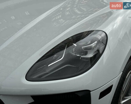 Белый Порше Масан, объемом двигателя 3 л и пробегом 130 тыс. км за 35500 $, фото 31 на Automoto.ua