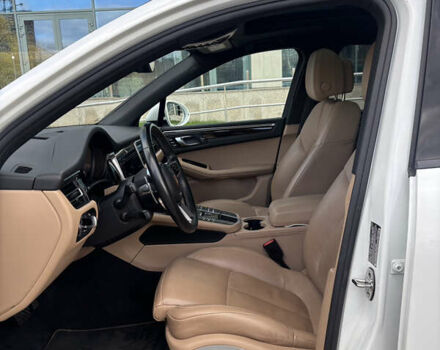 Білий Порше Масан, об'ємом двигуна 1.98 л та пробігом 55 тис. км за 42900 $, фото 17 на Automoto.ua