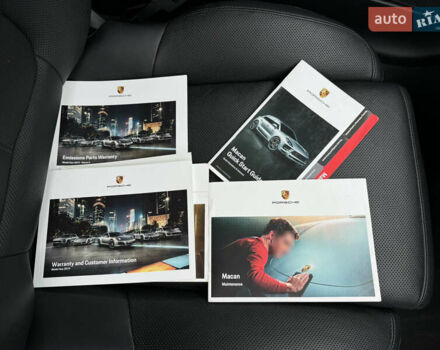 Белый Порше Масан, объемом двигателя 3 л и пробегом 130 тыс. км за 35500 $, фото 86 на Automoto.ua