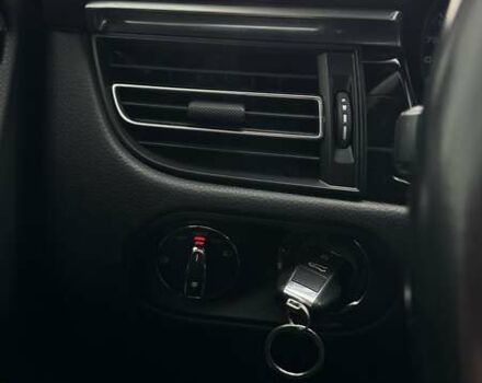 Білий Порше Масан, об'ємом двигуна 1.98 л та пробігом 80 тис. км за 45500 $, фото 31 на Automoto.ua