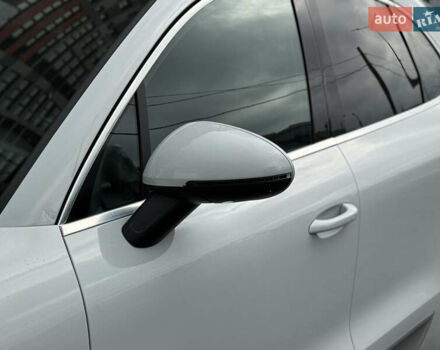 Белый Порше Масан, объемом двигателя 3 л и пробегом 130 тыс. км за 36500 $, фото 35 на Automoto.ua