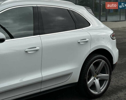 Белый Порше Масан, объемом двигателя 3 л и пробегом 130 тыс. км за 35500 $, фото 27 на Automoto.ua