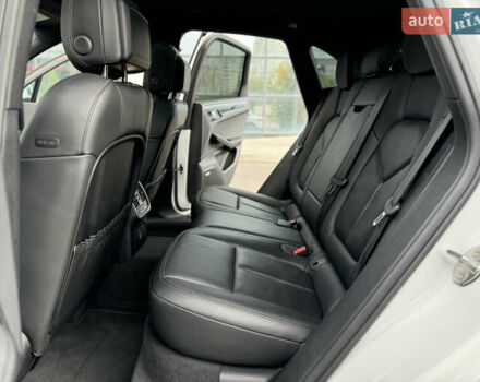 Белый Порше Масан, объемом двигателя 3 л и пробегом 130 тыс. км за 35500 $, фото 53 на Automoto.ua