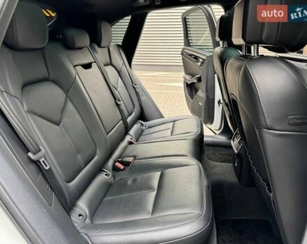 Білий Порше Масан, об'ємом двигуна 3 л та пробігом 77 тис. км за 42990 $, фото 11 на Automoto.ua