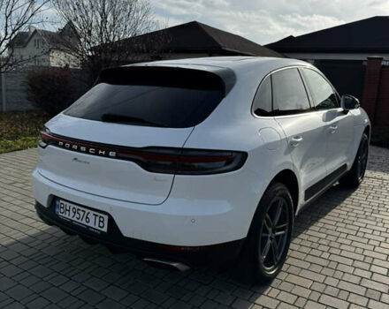 Белый Порше Масан, объемом двигателя 1.98 л и пробегом 49 тыс. км за 50999 $, фото 7 на Automoto.ua