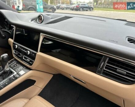 Белый Порше Масан, объемом двигателя 3 л и пробегом 73 тыс. км за 43500 $, фото 13 на Automoto.ua