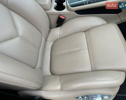 Белый Порше Масан, объемом двигателя 3 л и пробегом 73 тыс. км за 43500 $, фото 15 на Automoto.ua