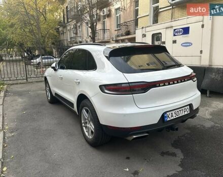 Белый Порше Масан, объемом двигателя 1.98 л и пробегом 57 тыс. км за 37700 $, фото 5 на Automoto.ua