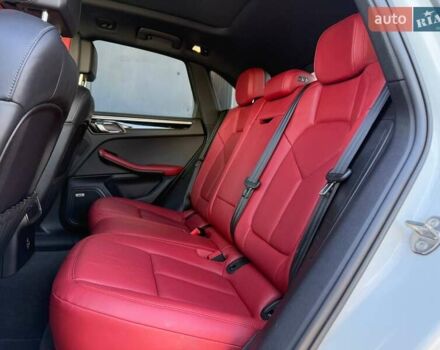 Белый Порше Масан, объемом двигателя 3 л и пробегом 29 тыс. км за 56990 $, фото 9 на Automoto.ua