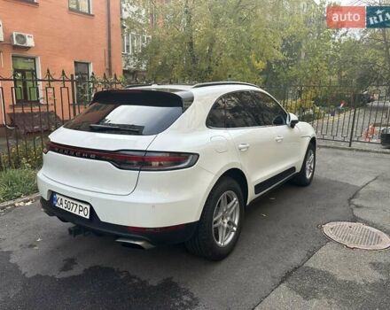 Белый Порше Масан, объемом двигателя 1.98 л и пробегом 57 тыс. км за 37700 $, фото 6 на Automoto.ua