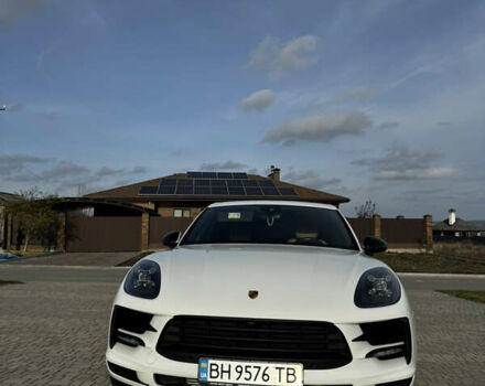 Белый Порше Масан, объемом двигателя 1.98 л и пробегом 49 тыс. км за 50999 $, фото 3 на Automoto.ua