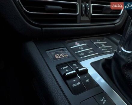 Белый Порше Масан, объемом двигателя 3 л и пробегом 29 тыс. км за 56990 $, фото 20 на Automoto.ua