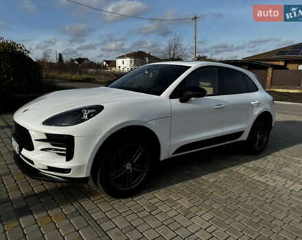Белый Порше Масан, объемом двигателя 1.98 л и пробегом 49 тыс. км за 50999 $, фото 5 на Automoto.ua