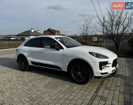 Белый Порше Масан, объемом двигателя 1.98 л и пробегом 49 тыс. км за 50999 $, фото 1 на Automoto.ua