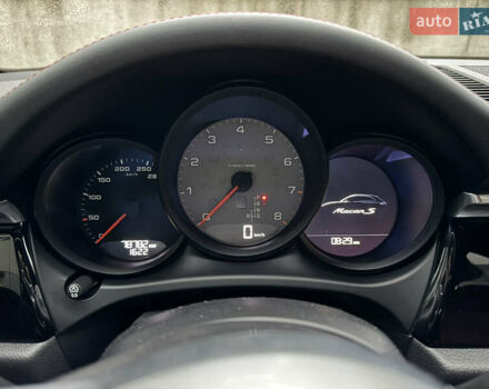 Белый Порше Масан, объемом двигателя 3 л и пробегом 79 тыс. км за 55500 $, фото 21 на Automoto.ua