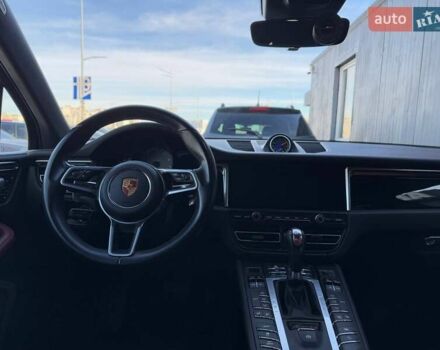 Белый Порше Масан, объемом двигателя 3 л и пробегом 29 тыс. км за 56990 $, фото 12 на Automoto.ua