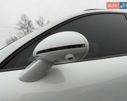 Белый Порше Масан, объемом двигателя 1.98 л и пробегом 41 тыс. км за 56000 $, фото 10 на Automoto.ua