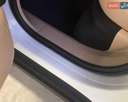 Белый Порше Масан, объемом двигателя 1.98 л и пробегом 31 тыс. км за 55302 $, фото 21 на Automoto.ua