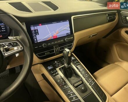 Белый Порше Масан, объемом двигателя 1.98 л и пробегом 31 тыс. км за 55302 $, фото 31 на Automoto.ua